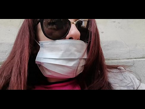❤️ Nicoletta rächt sich an ihrem Nachbarn und pinkelt in seine Garage (Special Covid19 Italian Quarantine) ❤❌ Porn video bei de.robosexshop.ru ❌️❤